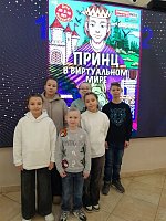  Дети центра «Надежда» на мюзикле «Летучий корабль»! 